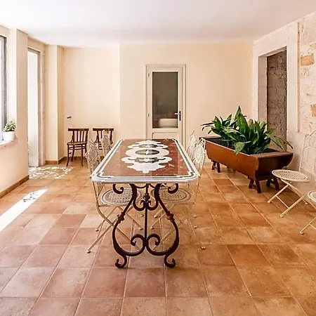 Corte Dei Nobili Bed & Breakfast Conversano